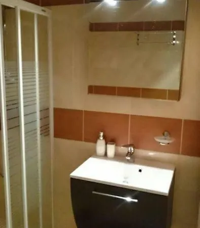 Hotel Lidzbark -stacja Paliw K Lidzbarka