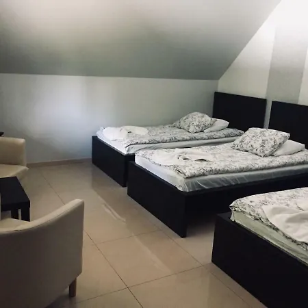 Lidzbark -stacja Paliw K Lidzbarka Hotel *